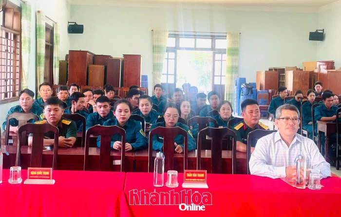 Phường Ninh Chử khai mạc huấn luyện lực lượng dân quân năm thứ nhất