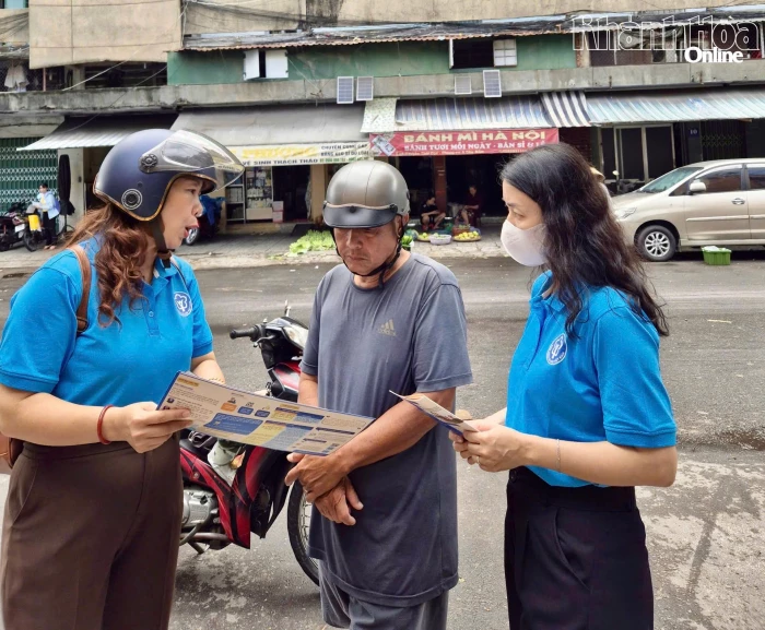 Ra quân tuyên truyền, phát triển người tham gia bảo hiểm xã hội