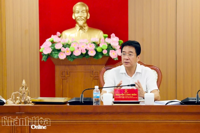 Hoàn thiện phương án xây dựng bộ sản phẩm quà tặng quảng bá địa phương trong tháng 6