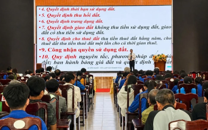 Phường Cam Ranh phối hợp phổ biến, giáo dục pháp luật