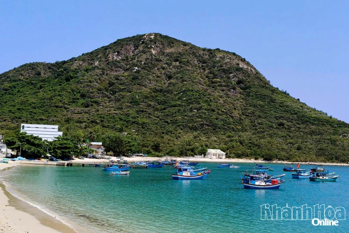 Vẻ đẹp làng chài Ninh Vân