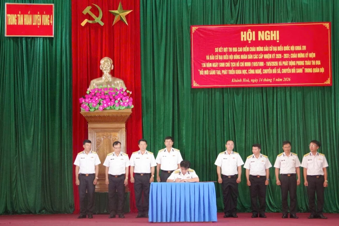 Trung tâm Huấn luyện Vùng 4 Hải quân phát động phong trào thi đua về đổi mới sáng tạo