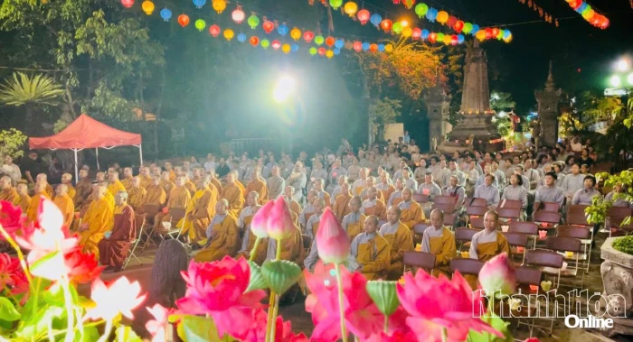 Trang nghiêm Lễ tưởng niệm 63 năm ngày Bồ tát Thích Quảng Đức vị pháp thiêu thân