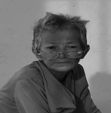 Thông báo tìm thân nhân