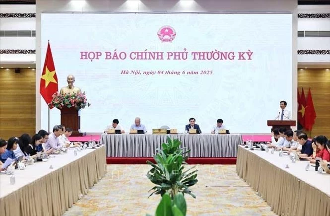 Họp báo Chính phủ thường kỳ: Nâng cấp Cổng Dịch vụ công quốc gia thành điểm “một cửa số” duy nhất