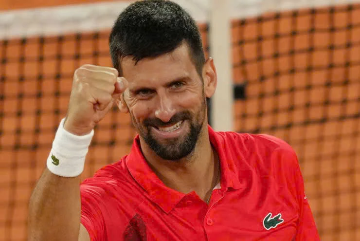 Roland Garros: Djokovic vượt qua thuốc thử cực cao giành vé vào bán kết