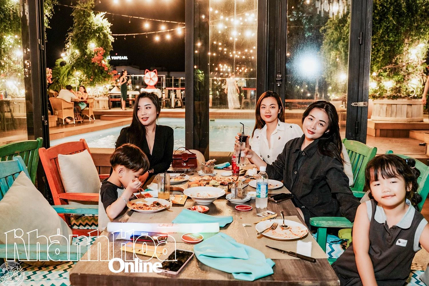 Kích cầu khách bay đêm bằng combo ưu đãi