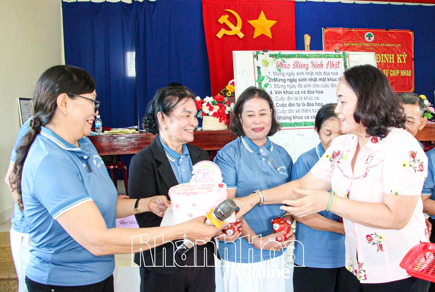 Kỷ niệm 84 năm Ngày Truyền thống người cao tuổi Việt Nam (6-6-1941 - 6-6-2025): Chung sức chăm lo, phát huy vai trò người cao tuổi