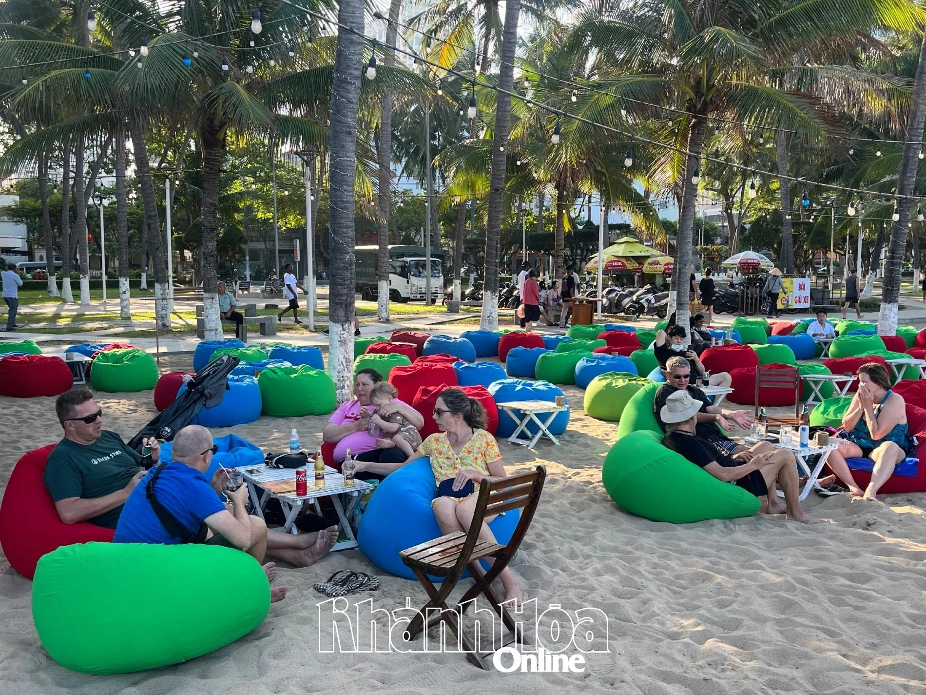 TP. Nha Trang áp dụng đơn giá mới sử dụng mặt bằng bãi biển