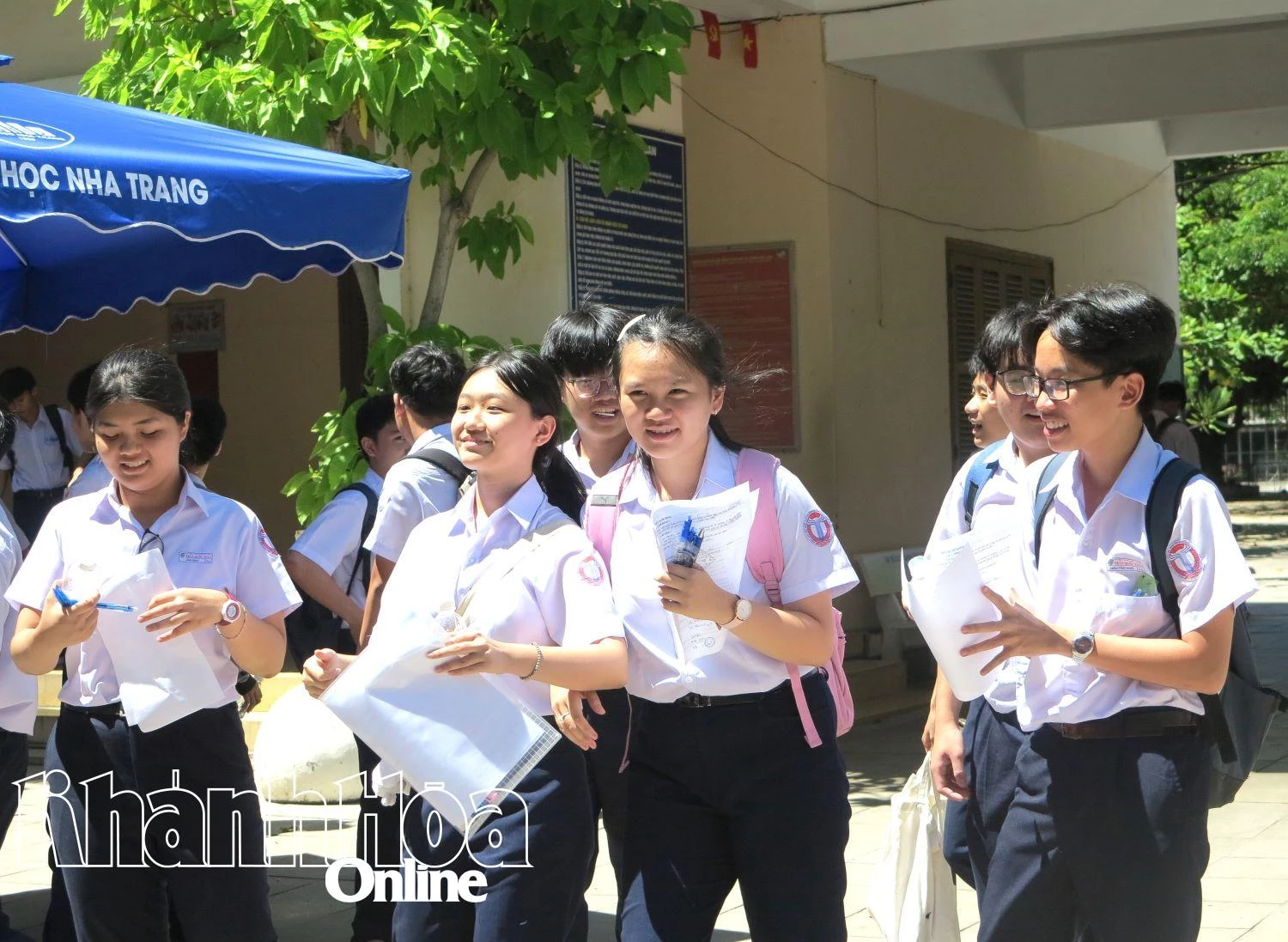 Những hình ảnh buổi đầu tiên kỳ thi vào lớp 10 năm học 2025 - 2026