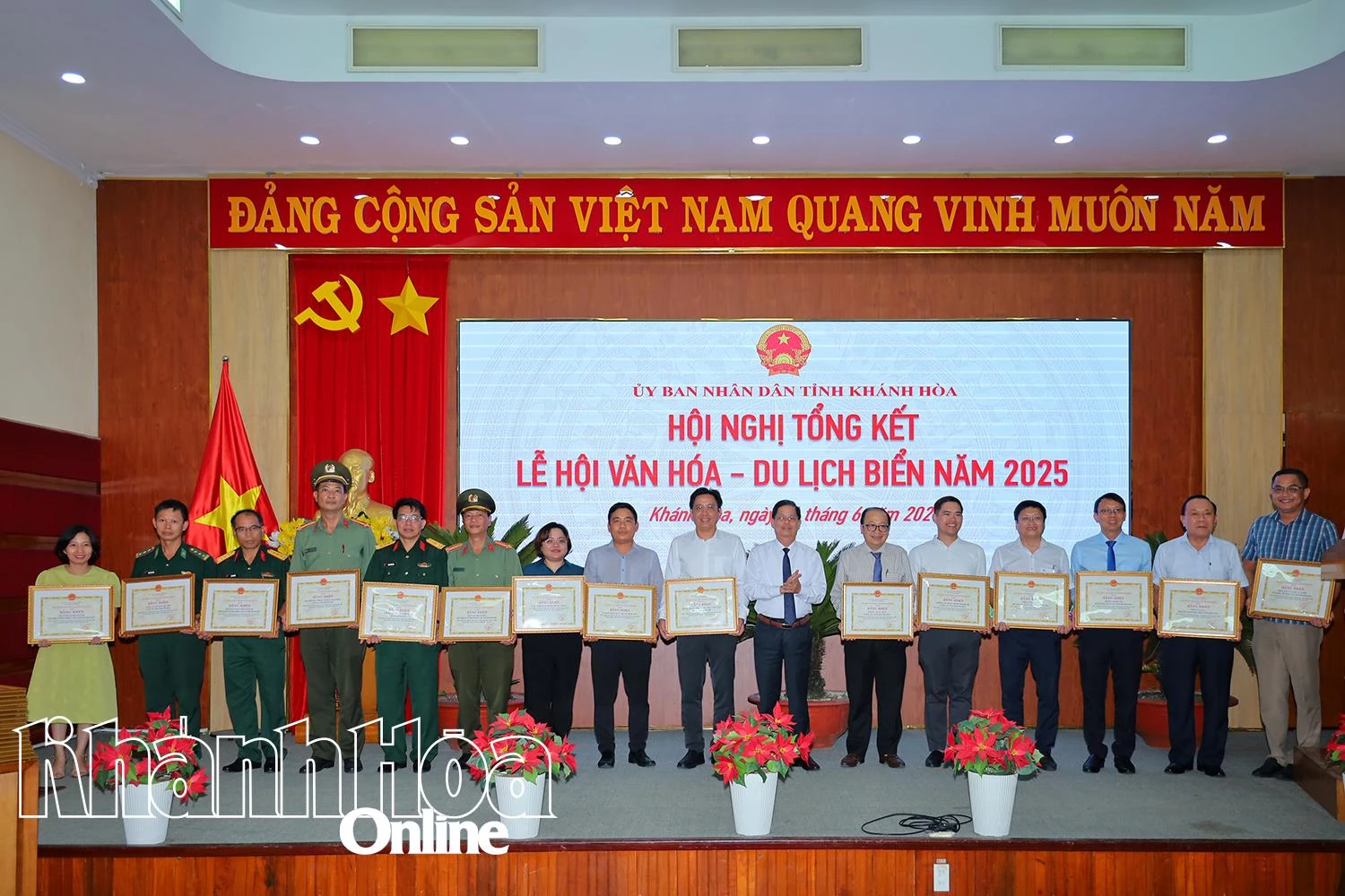 Kinh tế - xã hội 6 tháng đầu năm đạt nhiều kết quả tích cực