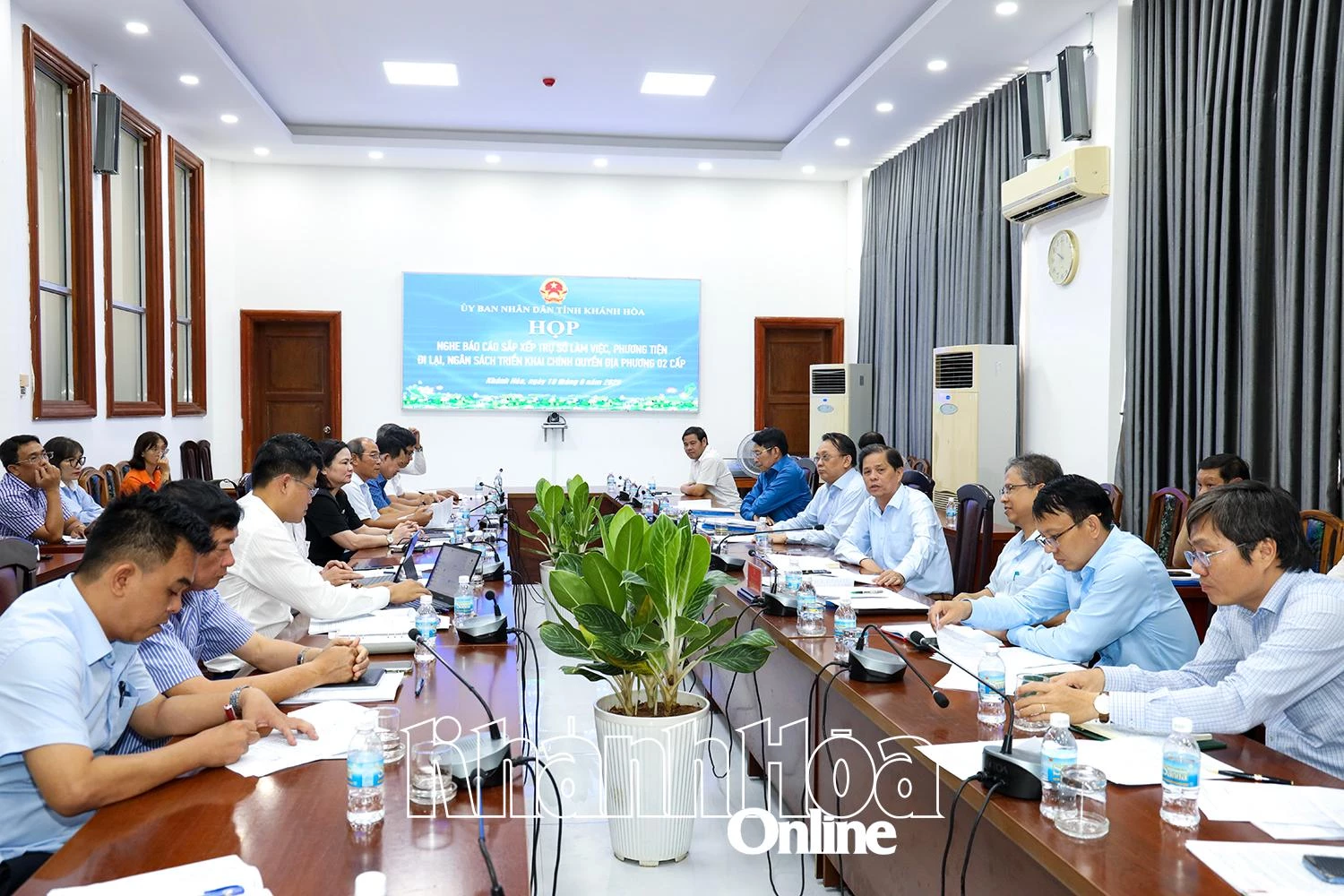 Chuẩn bị chu đáo về trụ sở làm việc, phương tiện đi lại khi thực hiện chính quyền địa phương 2 cấp