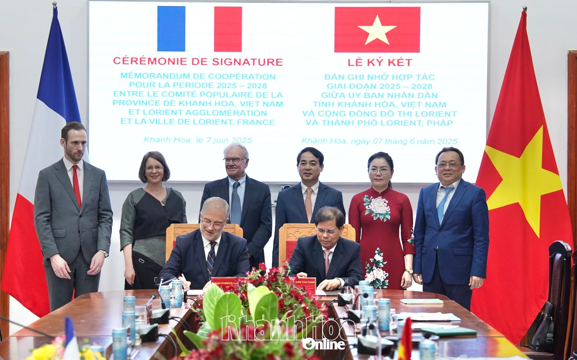 Khánh Hòa ký kết hợp tác với thành phố Lorient