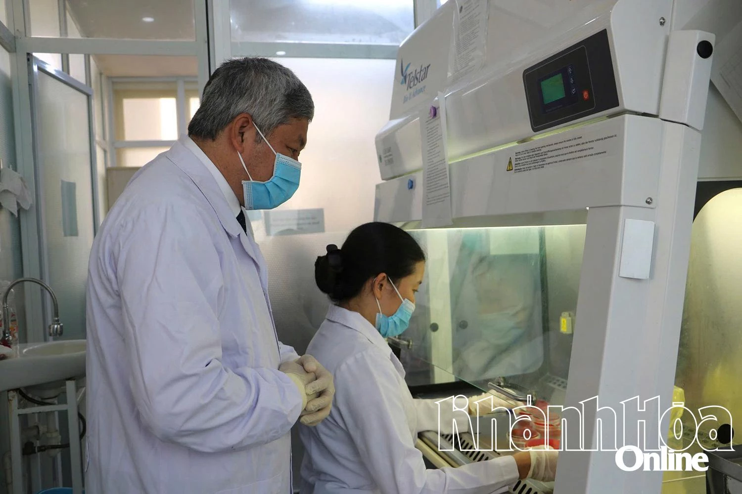 Nhà khoa học bền bỉ nối nhịp cầu hợp tác y tế