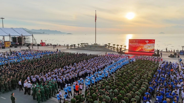 Hơn 15 nghìn người tham gia chạy “Chung một quyết tâm xây dựng xã, phường không ma tuý
