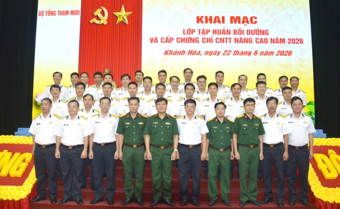 Bồi dưỡng, cấp chứng chỉ công nghệ thông tin nâng cao cho cán bộ, giảng viên Học viện Hải quân