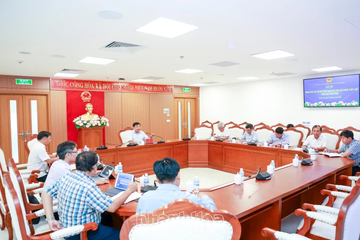 Thống nhất nạo vét một số hồ chứa nước