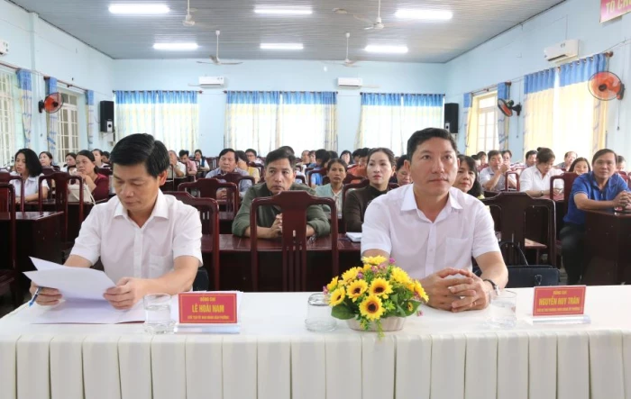 Phường Phan Rang bồi dưỡng kiến thức quốc phòng - an ninh cho 150 học viên