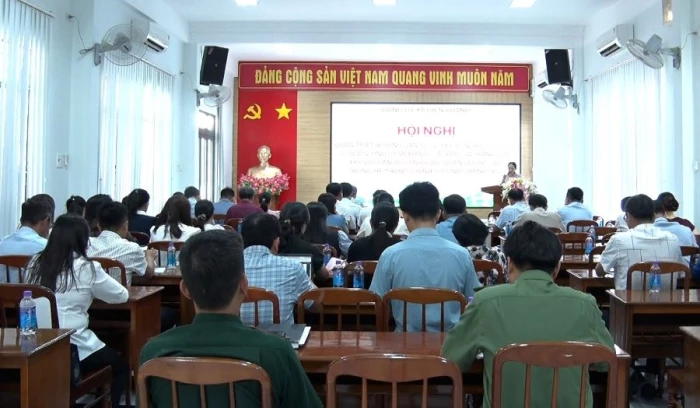 Xã Diên Khánh quán triệt về đánh giá, xếp loại cán bộ lãnh đạo, quản lý hằng quý