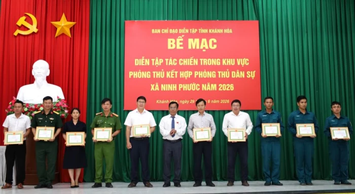 Bế mạc diễn tập tác chiến trong khu vực phòng thủ xã Ninh Phước năm 2026