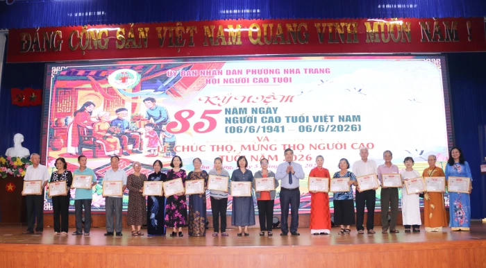 Phường Nha Trang tổ chức kỷ niệm 85 năm Ngày truyền thống người cao tuổi Việt Nam