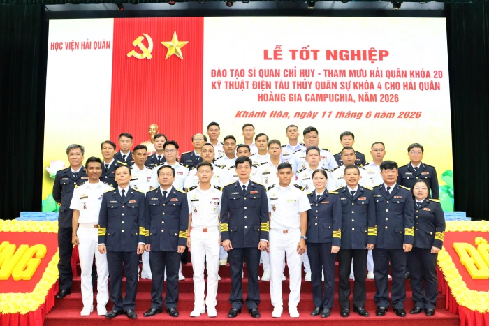 Học viện Hải quân tổ chức lễ tốt nghiệp đào tạo sĩ quan cho Hải quân Hoàng gia Campuchia