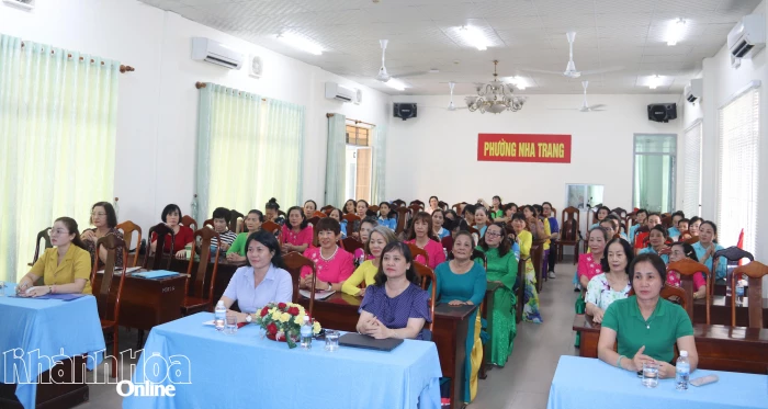 Hội Liên hiệp Phụ nữ phường Nha Trang tổ chức giao lưu văn nghệ và triển khai nhiệm vụ 6 tháng cuối năm