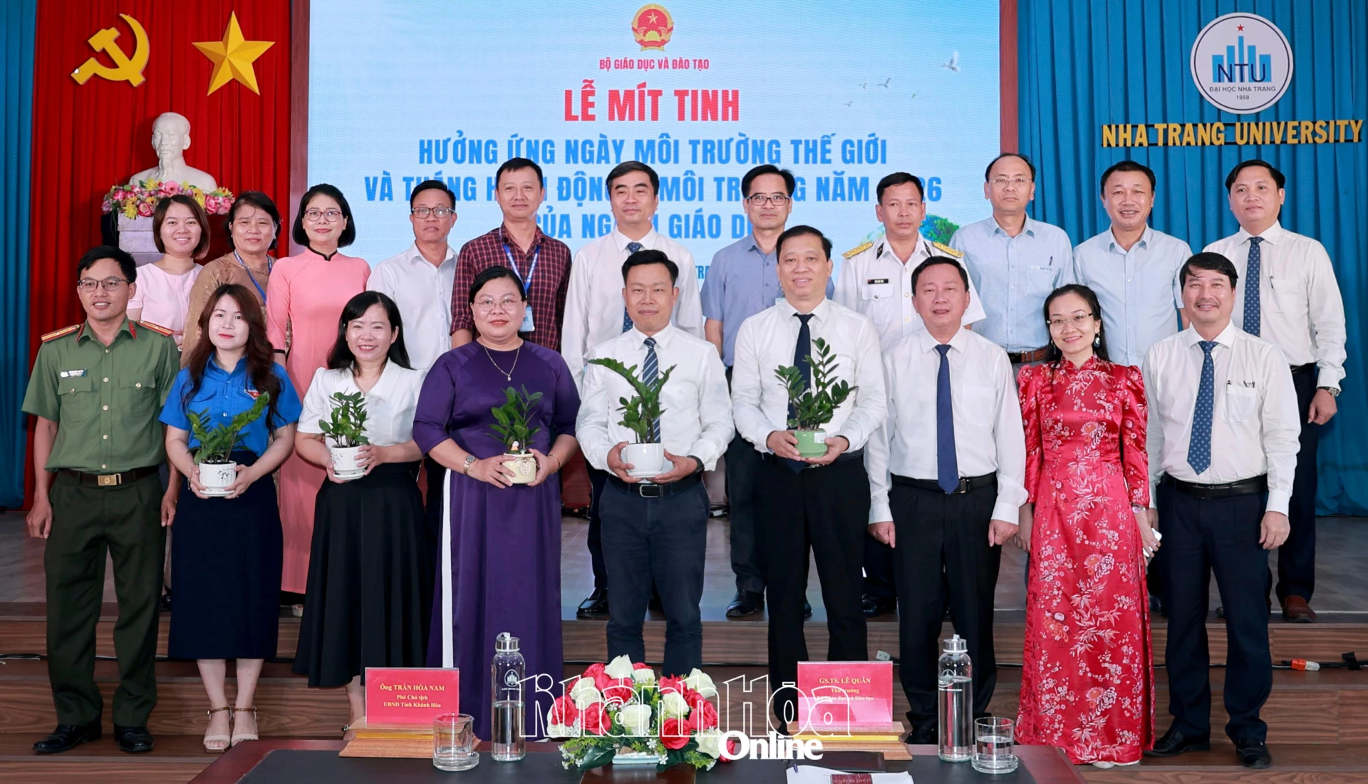 Ngành giáo dục: Mít tinh hưởng ứng Ngày Môi trường thế giới và Tháng hành động vì môi trường