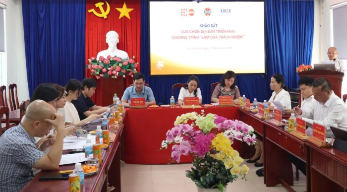 Khảo sát triển khai chương trình "Làm cha trách nhiệm" tại xã Cam Lâm