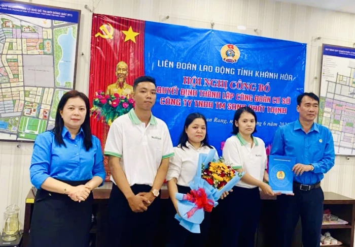 Thành lập Công đoàn cơ sở Công ty TNHH Thương mại Song Phát Thịnh