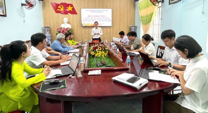 Phường Cam Ranh giám sát thực hiện chuyển đổi số và dịch vụ công trực tuyến