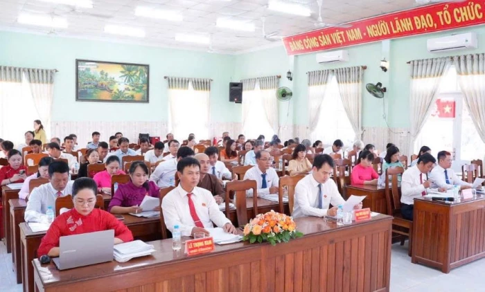 Kỳ họp thứ 2 HĐND xã Vạn Thắng khóa XIV, nhiệm kỳ 2026 - 2031