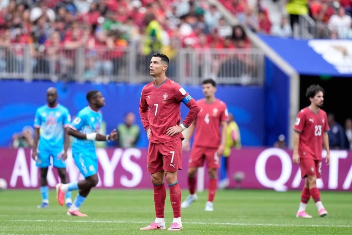 Messi gọi nhưng Ronaldo không trả lời