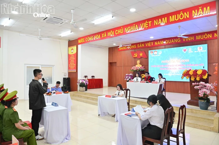 Tổ chức phiên tòa giả định tuyên truyền phòng, chống ma túy cho đoàn viên, thanh niên