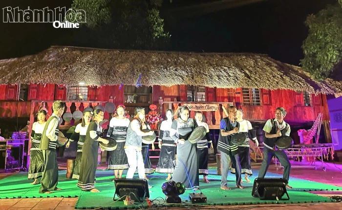 Khám phá sắc màu Raglai ở thôn Hòn Dung