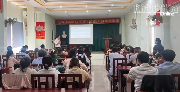 Tập huấn phòng, chống dịch bệnh cho y tế cơ sở