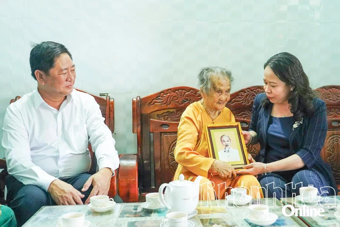 Kỷ niệm 78 năm Ngày Thương binh - Liệt sĩ (27-7-1947 - 27-7-2025): Tháng Bảy nhớ về mẹ Việt Nam anh hùng
