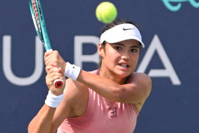 Hấp dẫn ATP & WTA 500: Tay vợt hạt giống số một Medvedev bị loại sốc