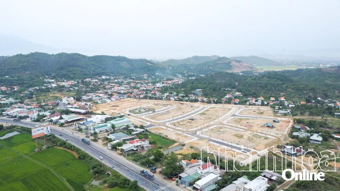 Công trường đường bộ cao tốc Khánh Hòa - Buôn Ma Thuột: Đẩy nhanh tiến độ