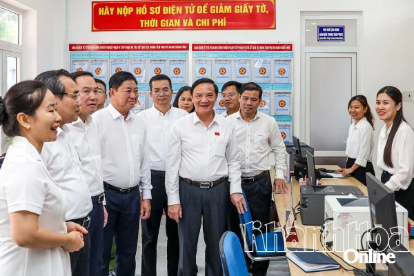 Công bộc của dân - Kỳ 1: Tinh gọn bộ máy để phục vụ tốt hơn cho nhân dân