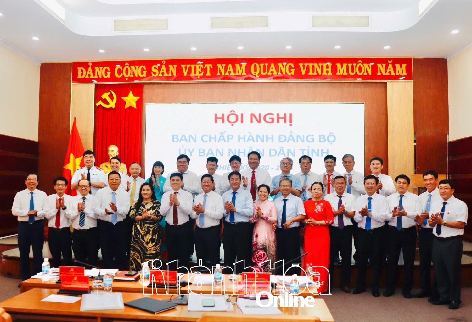 Ban Thường vụ, Ban Chấp hành Đảng bộ UBND tỉnh Khánh Hòa tổ chức hội nghị lần thứ nhất