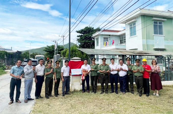 Công an tỉnh Khánh Hòa bàn giao 3 công trình an sinh xã hội tại xã Tây Ninh Hòa