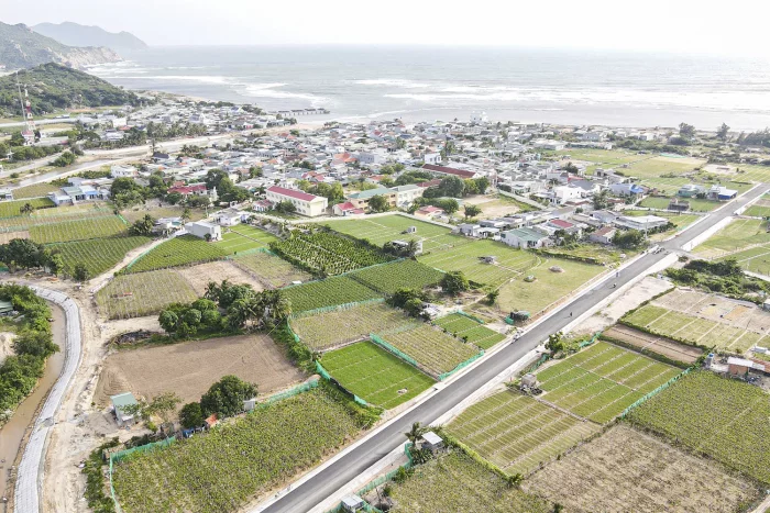 Nỗ lực giải ngân vốn đầu tư công: Cần những giải pháp căn cơ hơn