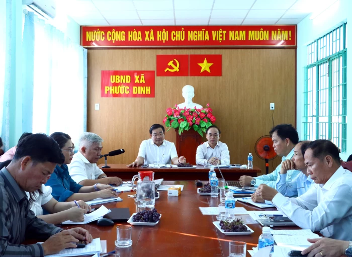 Phó Chủ tịch UBND tỉnh Trịnh Minh Hoàng làm việc về giải phóng mặt bằng Dự án Điện hạt nhân Ninh Thuận 1