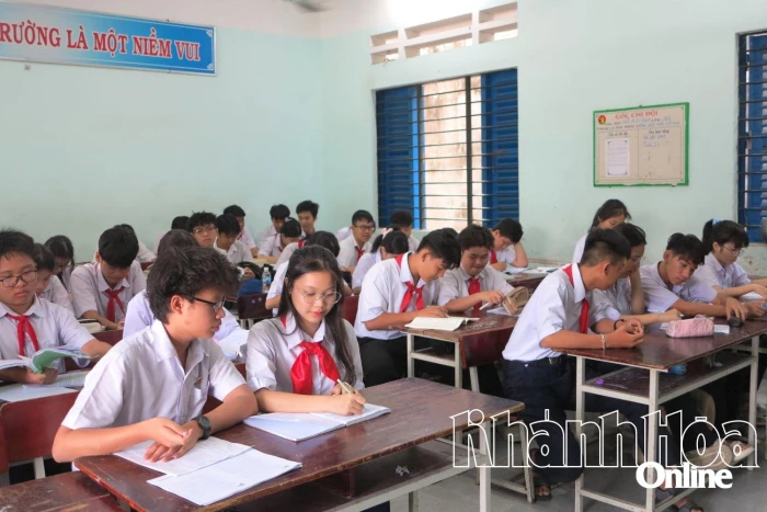 Rà soát, chuẩn bị các điều kiện tổ chức dạy học 2 buổi/ngày