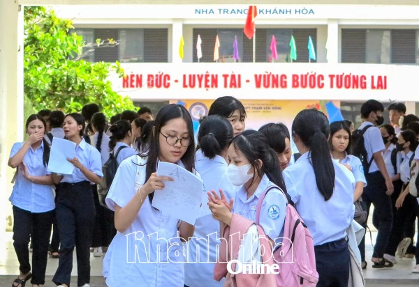 Tuyển sinh lớp 10 năm học 2025 - 2026: Dư luận cần nhìn nhận, đánh giá tổng thể