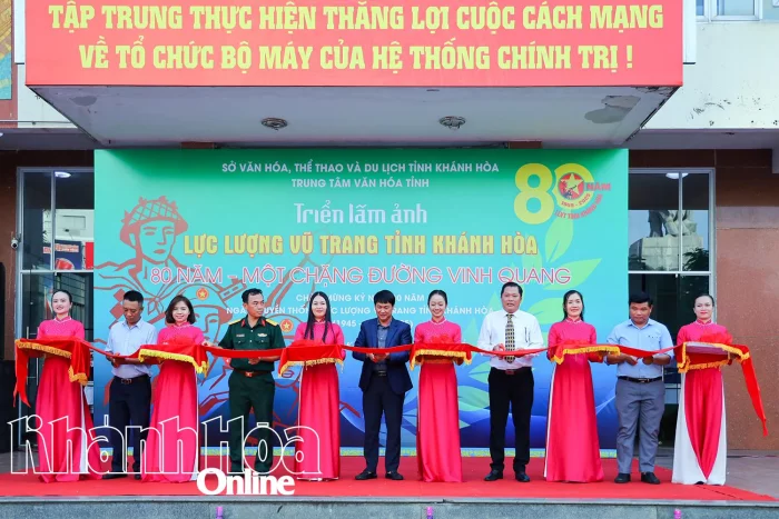 Giới thiệu 80 bức ảnh về lực lượng vũ trang Khánh Hòa