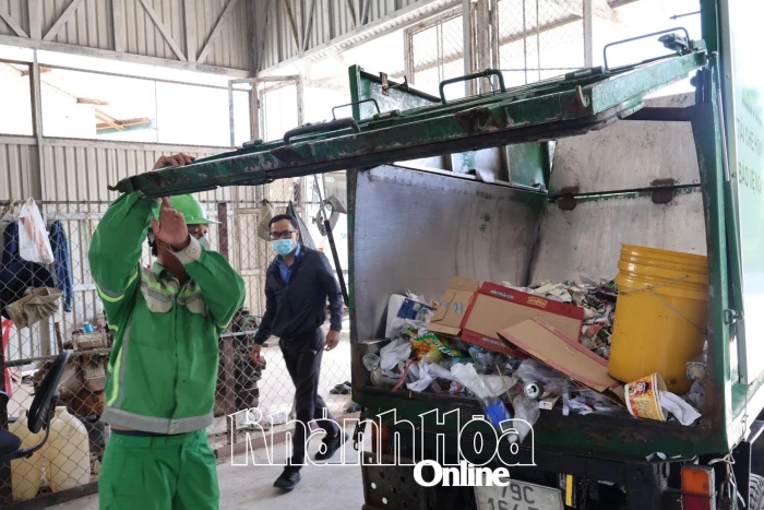 Tăng cường công tác quản lý, phân loại chất thải rắn sinh hoạt và giảm thiểu chất thải nhựa tại các địa phương