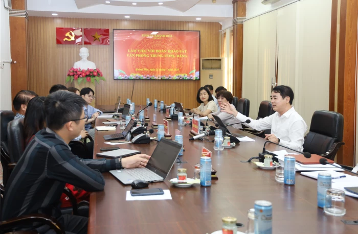 Đoàn khảo sát của Văn phòng Trung ương Đảng tham khảo kinh nghiệm triển khai KPI tại Khánh Hòa