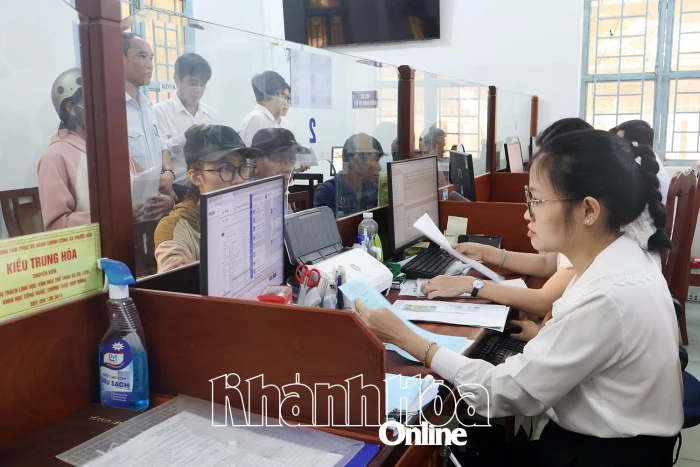 Nhiều tiện ích thiết thực từ chuyển đổi số